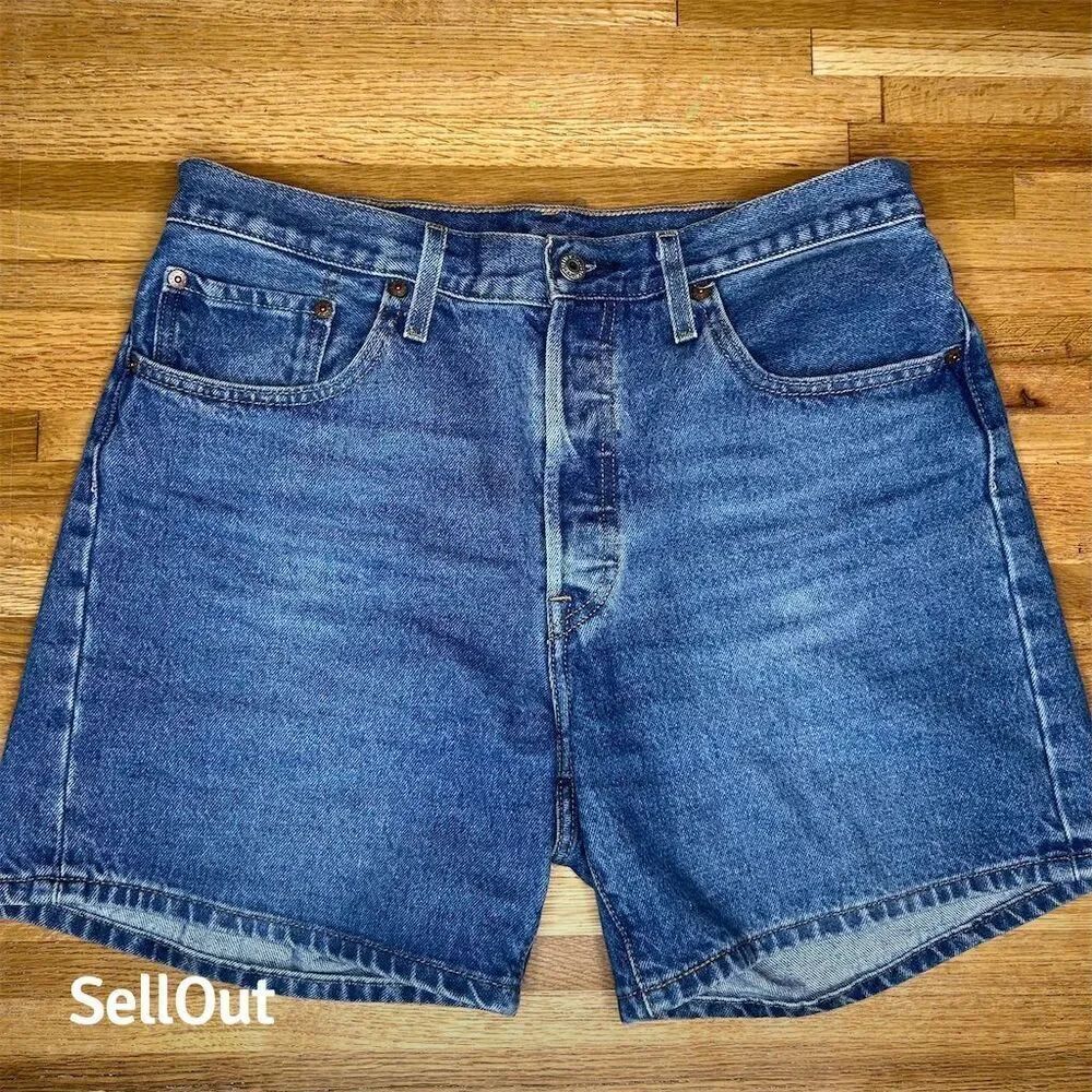 Levi's 501 Bermuda Jean Shorts Blue Size 32 Casual Denim